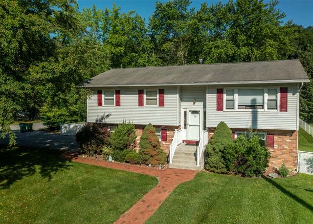 Property at 1 Shelley Rd, Poughkeepsie, NY 12603, 3 beds, 1.5 baths