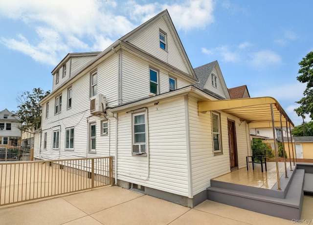 Property at 107-43 Inwood St, Jamaica, NY 11435, 6 beds, 4 baths