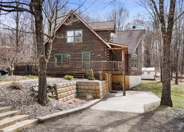 Property at 78 Parksville Rd, Pleasant Valley, NY 12569, 3 beds, 2.5 baths