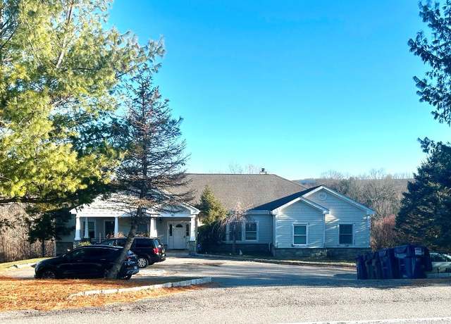 Property at 180 Simpson Rd, Carmel, NY 10512, 5 beds, 5.5 baths