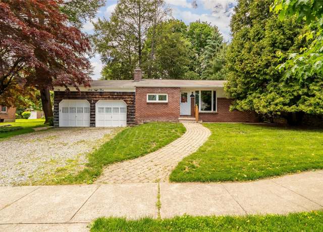 Property at 63 Lexington Dr, Croton-on-hudson, NY 10520, 3 beds, 1 bath