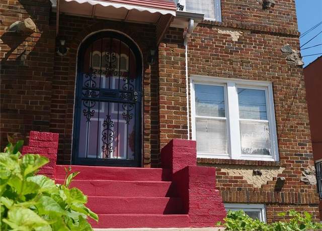 Property at 204-03 Murdock Ave, Saint Albans, NY 11412, 3 beds, 1.5 baths
