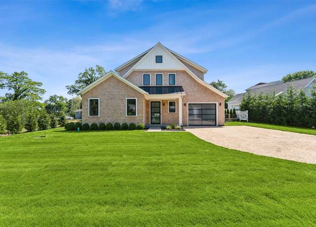 Property at 135 South Rd, Westhampton, NY 11977, 5 beds, 6 baths