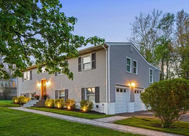 Property at 3 Scofield Rd, Beacon, NY 12508, 3 beds, 2.5 baths