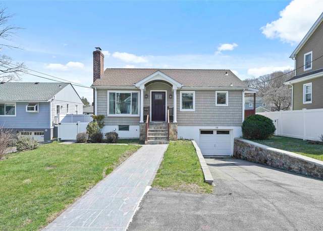 Property at 19 Ogden Ave, Dobbs Ferry, NY 10522, 3 beds, 2 baths