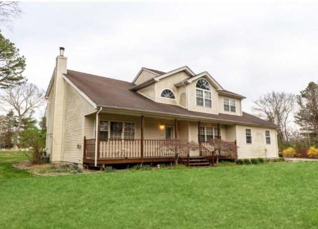 Property at 359 Weeks Ave, Manorville, NY 11949, 4 beds, 3 baths