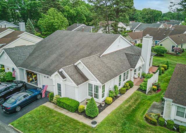 Property at 5 Sayville Ct, Ridge, NY 11961, 2 beds, 2 baths