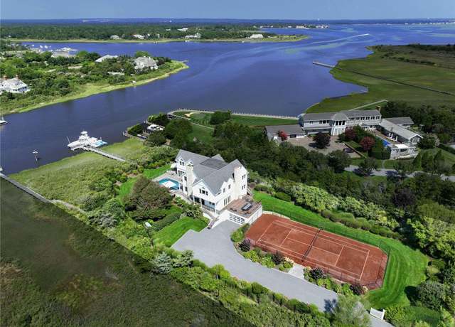 Property at 157 Dune Rd, Quogue, NY 11959, 6 beds, 6.5 baths