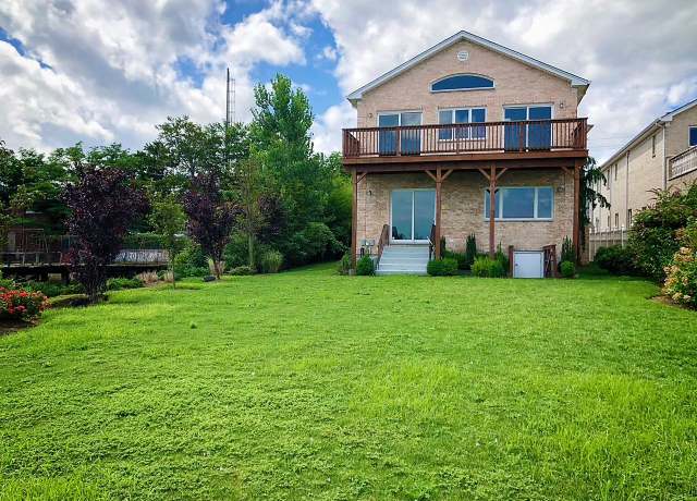 Property at 150-129 Powells Cove Blvd, Whitestone, NY 11357, 4 beds, 3 baths