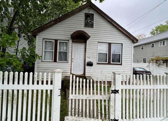Property at 86 Linden Ave, Hempstead, NY 11550, 3 beds, 1 bath