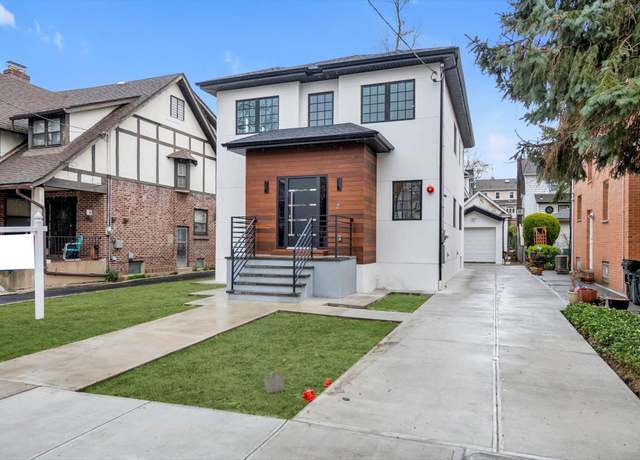 Property at 3369 164th St, Flushing, NY 11358, 3 beds, 3.5 baths
