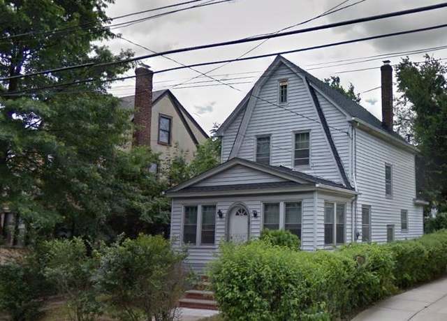 Property at 104-28 201 St, Saint Albans, NY 11412, 3 beds, 2 baths