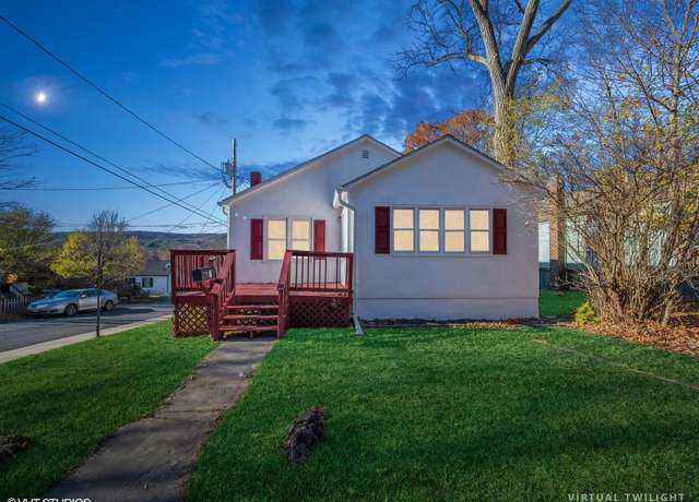Property at 1 Ida Ln, Ellenville, NY 12428, 3 beds, 1 bath
