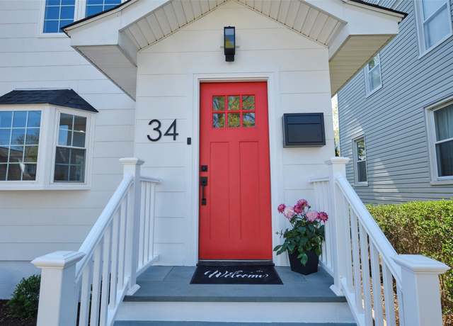 Property at 34 State St, New Rochelle, NY 10801, 2 beds, 2 baths