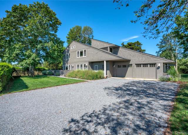Property at 1075 Narrow River Rd, Orient, NY 11957, 4 beds, 2.5 baths