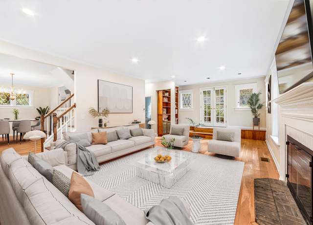 Property at 750 Bedford Rd, Pleasantville, NY 10570, 4 beds, 2.5 baths