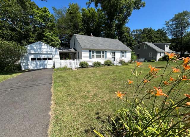 Property at 1 Huguenot Rd, Tillson, NY 12486, 4 beds, 2 baths