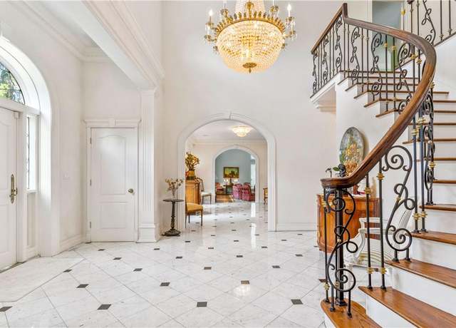 Property at 6 Love Ln, Harrison, NY 10528, 5 beds, 5 baths