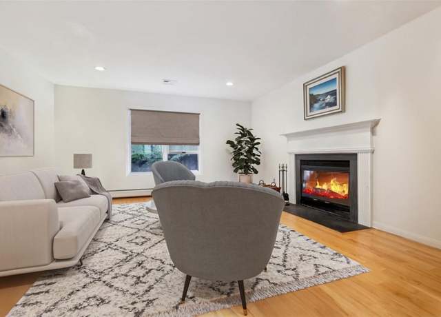 Property at 221 Birchwood Ave, Nyack, NY 10960, 4 beds, 2.5 baths