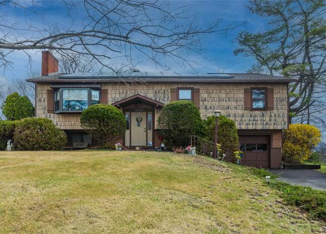 Property at 69 Scott Dr, Wappingers Falls, NY 12590, 4 beds, 2.5 baths