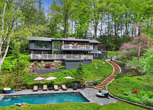Property at 107 Middle Patent Rd, Bedford, NY 10506, 6 beds, 4 baths