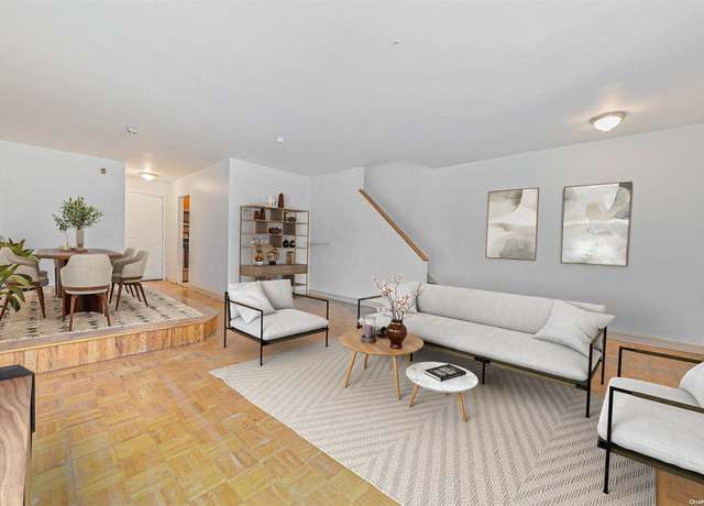 Property at 578 Junius St, Brooklyn, NY 11212, 3 beds, 1.5 baths