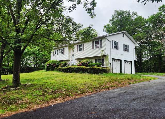 Property at 5 Catalpa Ct, Bardonia, NY 10954, 4 beds, 2.5 baths