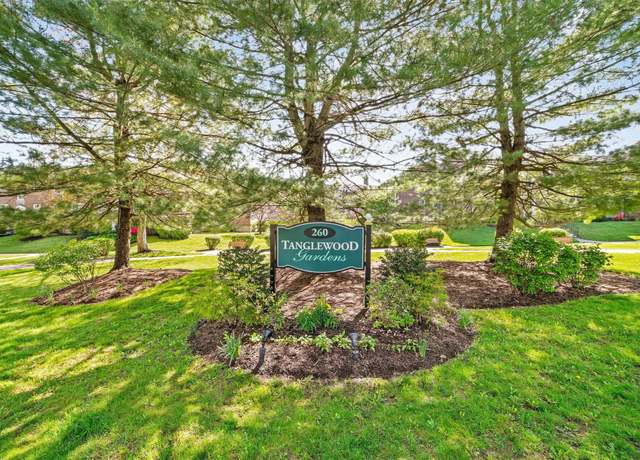 Property at 260 Church St Unit 5C3, White Plains, NY 10603, 1 bed, 5.5 baths
