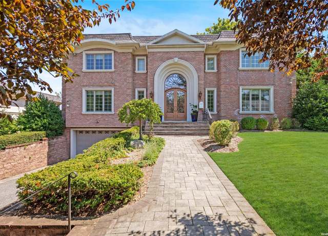 Property at 45 Longfellow Rd, Great Neck, NY 11023, 7 beds, 6.5 baths