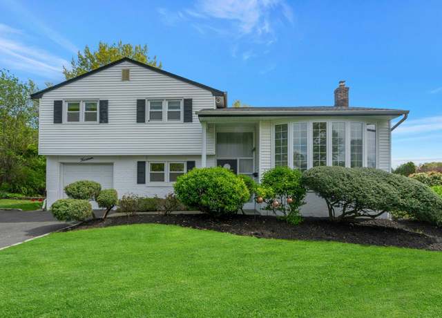 Property at 14 Henry Dr, Glen Cove, NY 11542, 3 beds, 2 baths