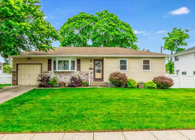 Property at 230 Rose St, Copiague, NY 11726, 3 beds, 2 baths