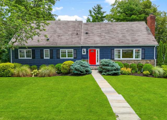 Property at 920 Protano Ln, Mamaroneck, NY 10543, 5 beds, 4.5 baths
