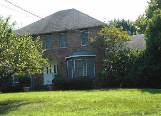 Property at 734 MT Sinai Coram Rd, Mount Sinai, NY 11766, 4 beds, 2.5 baths