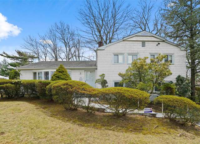 Property at 1 Arden Dr, Hartsdale, NY 10530, 3 beds, 2.5 baths