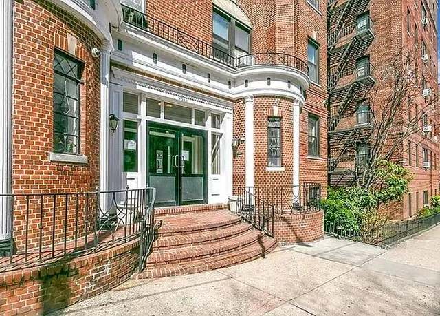 Property at 96-11 65 Rd #113, Rego Park, NY 11374, 2 beds, 1 bath