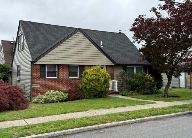 Property at 389 Kirkman Ave, Elmont, NY 11003, 3 beds, 2 baths