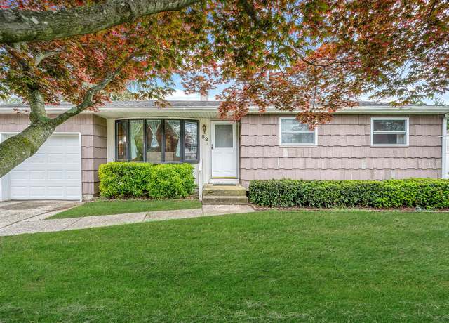 Property at 52 Selden Blvd, Centereach, NY 11720, 3 beds, 2.5 baths