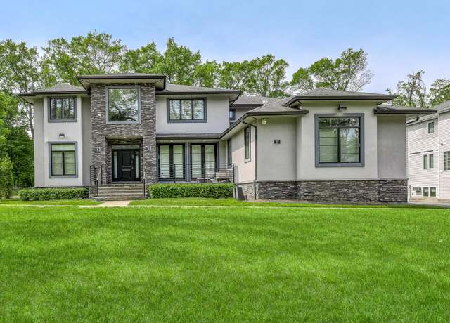 Property at 27 Highview Rd, Monsey, NY 10952, 11 beds, 8.5 baths