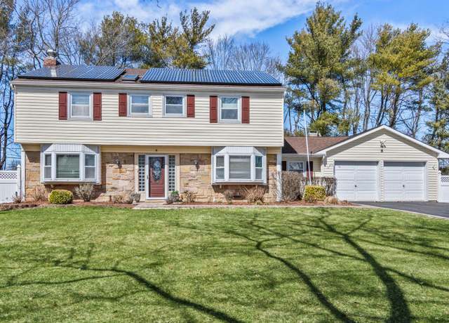 Property at 8 Teak Ct, Lake Grove, NY 11755, 4 beds, 2.5 baths