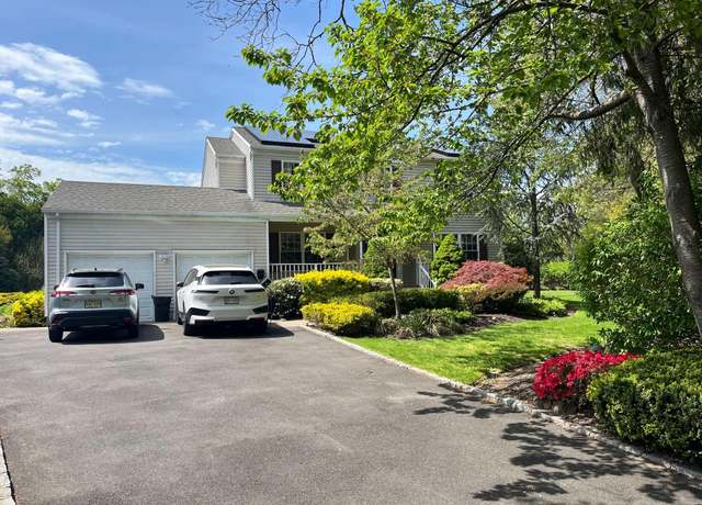 Property at 36 Vanderbilt 36 Vanderbilt Ave, Saint James, NY 11780, 5 beds, 3.5 baths