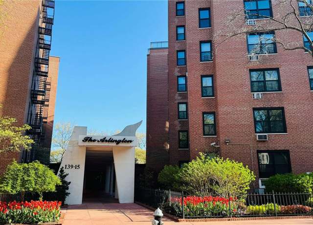 Property at 139-15 83 Ave #423, Briarwood, NY 11435, 2 beds, 2 baths