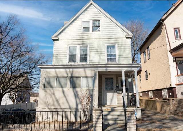 Property at 45 Elm St, Mount Vernon, NY 10550, 5 beds, 3 baths