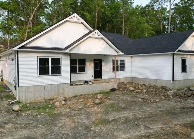 Property at 40 Wells Rd, Newburgh, NY 12550, 4 beds, 2 baths
