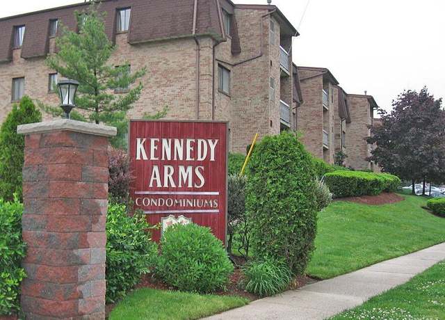 Property at 426 Kennedy Dr #426, Spring Valley, NY 10977, 2 beds, 1.5 baths