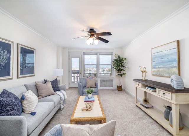 Property at 522 Shore Rd Unit 4U, Long Beach, NY 11561, 1 bed, 1 bath