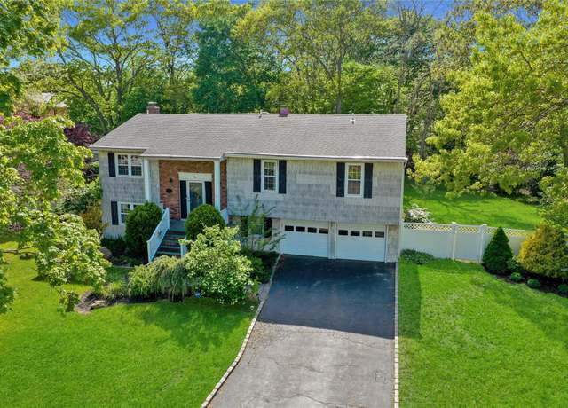 Property at 10 Henearly Dr, Miller Place, NY 11764, 5 beds, 3 baths
