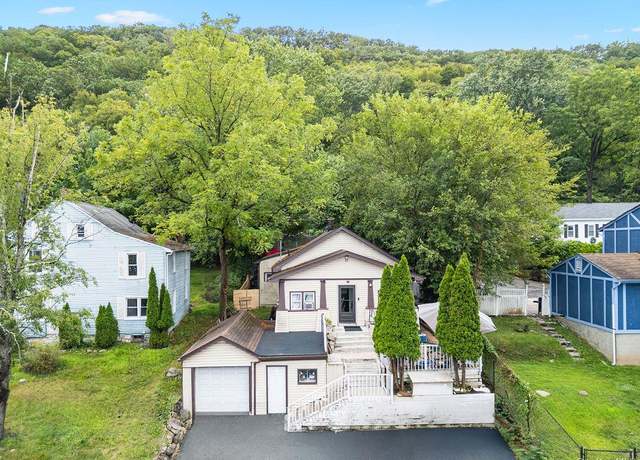 Property at 247 Westside Ave, Haverstraw, NY 10927, 5 beds, 2 baths