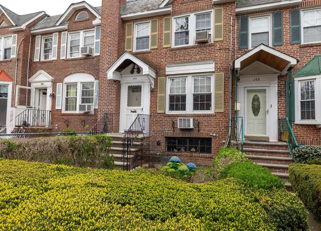 Property at 286 W 234th St, Bronx, NY 10463, 3 beds, 2 baths