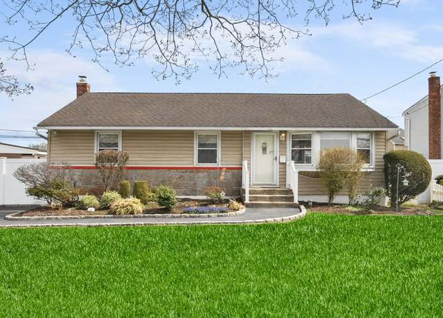 Property at 867 Old Britton Rd, North Bellmore, NY 11710, 3 beds, 2 baths