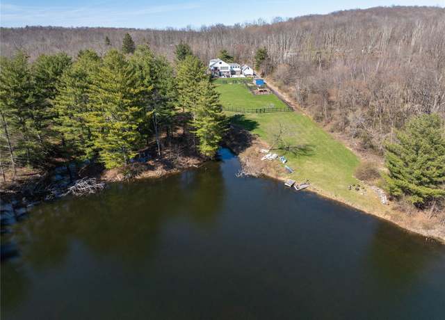 Property at 941 Mt Hope Rd, Middletown, NY 10940, 4 beds, 3.5 baths